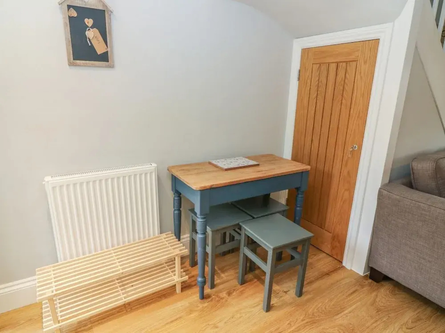 5 Bank Cottage