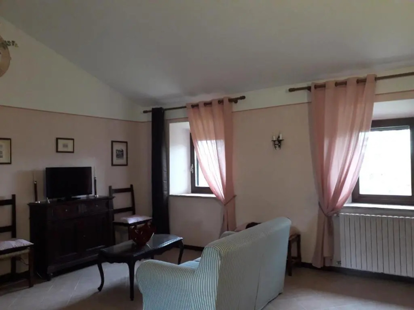 Casale Montemoro With Pool