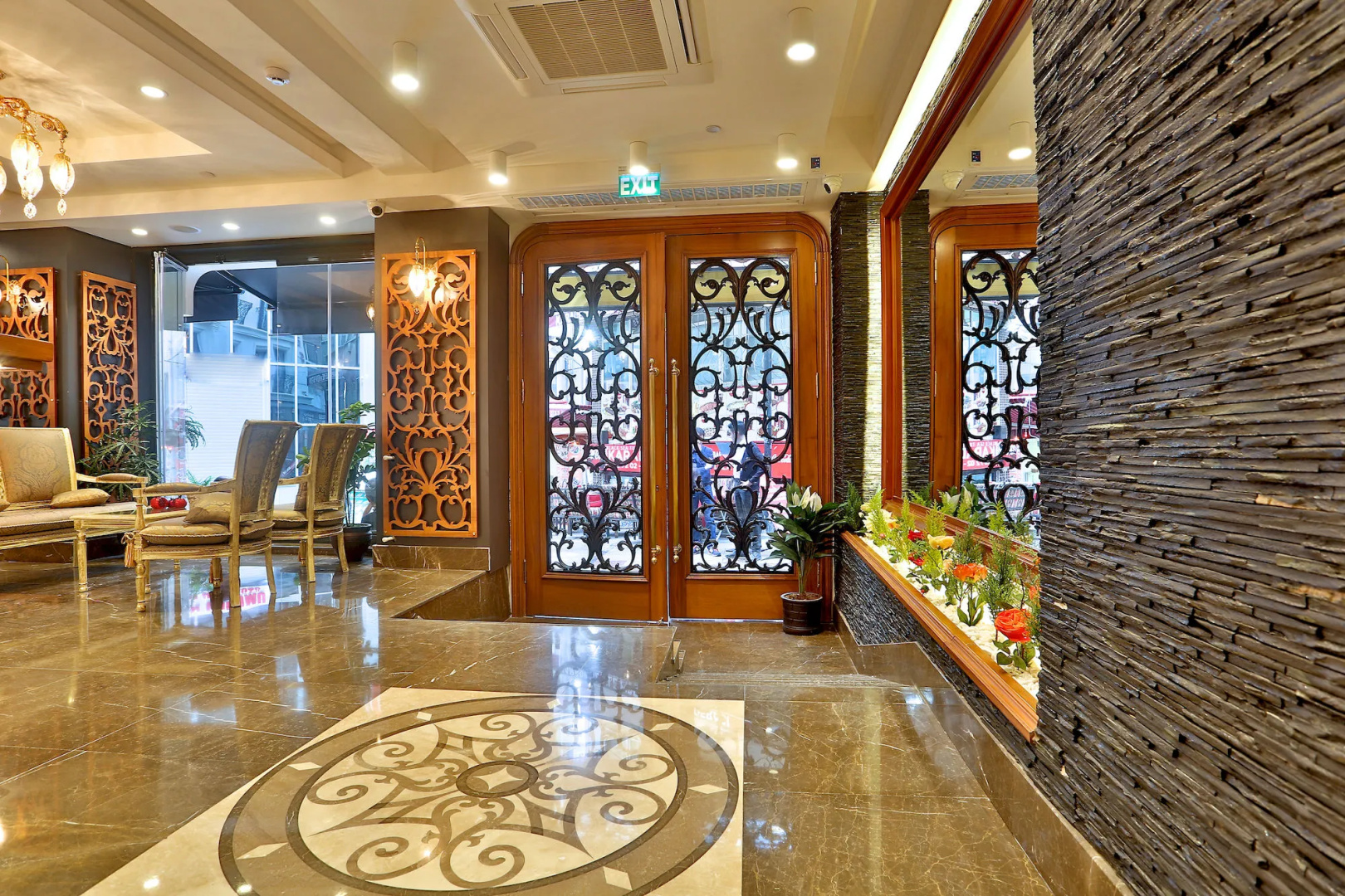 Anthemis Hotel