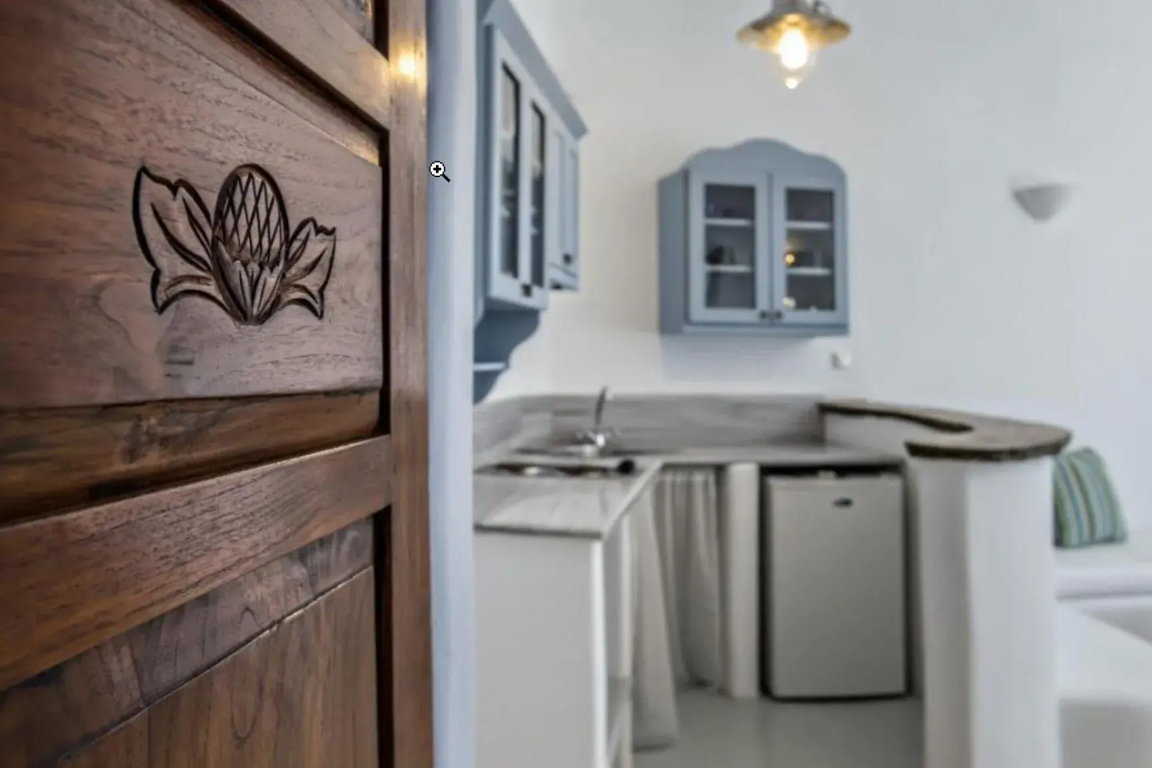 Onar Hotel and Suites