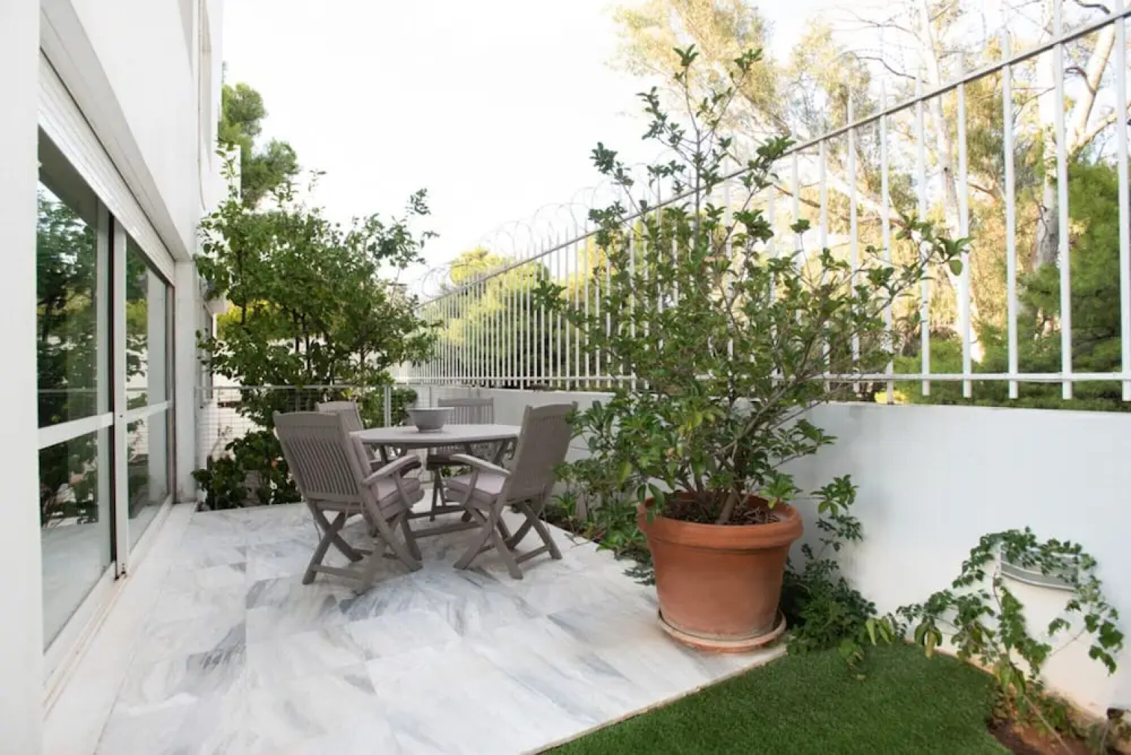 Perfect Athenian Villa