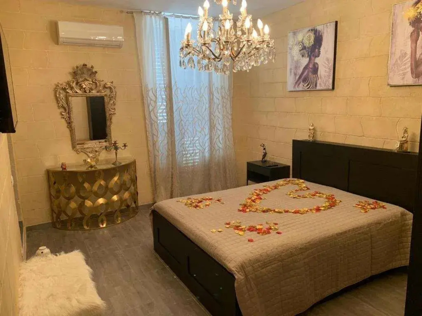 Luxury Living Suite B And B