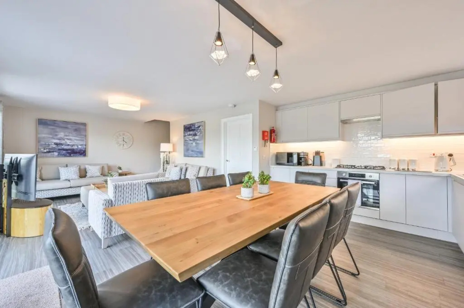 RockPools Outstanding 5star House with Hot Tub on Retallack Resort