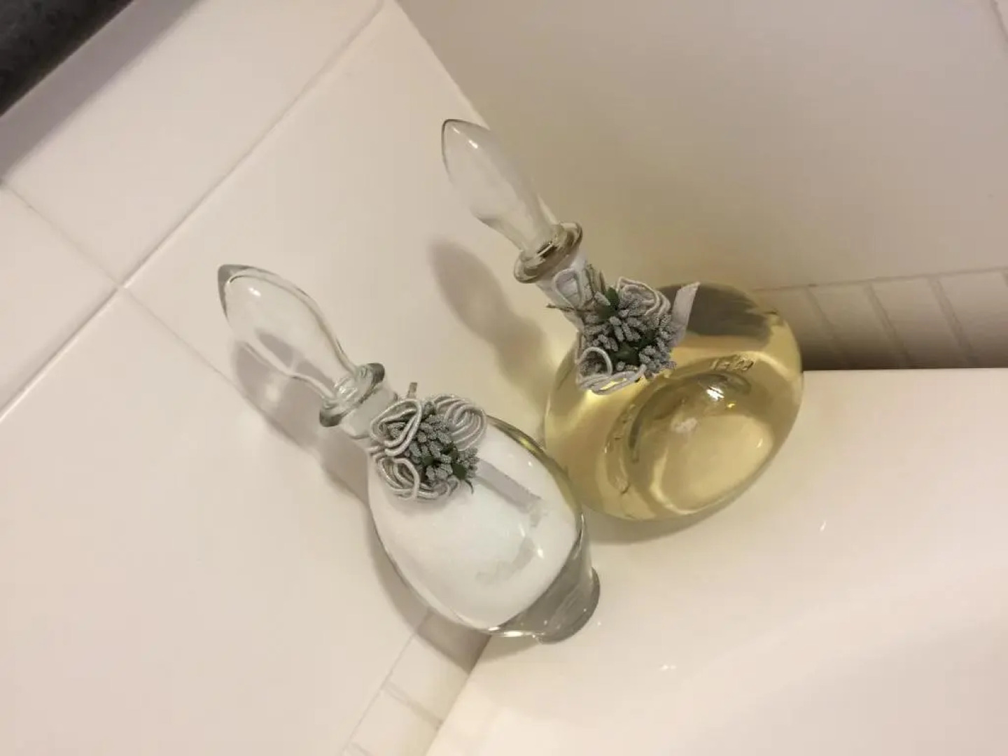 Secret pearl! Amalfi Coast, Pompei & Naples Free parking