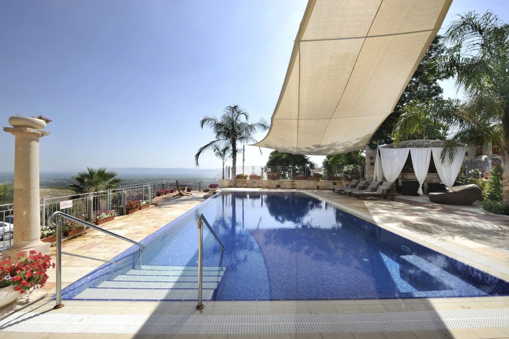 Accommodation Units The Mansion Had Nes