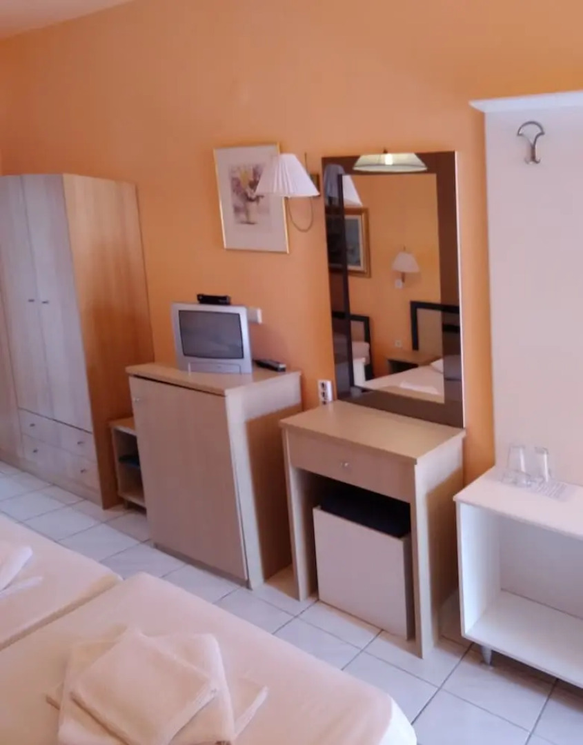 Polychrono Beach Hotel