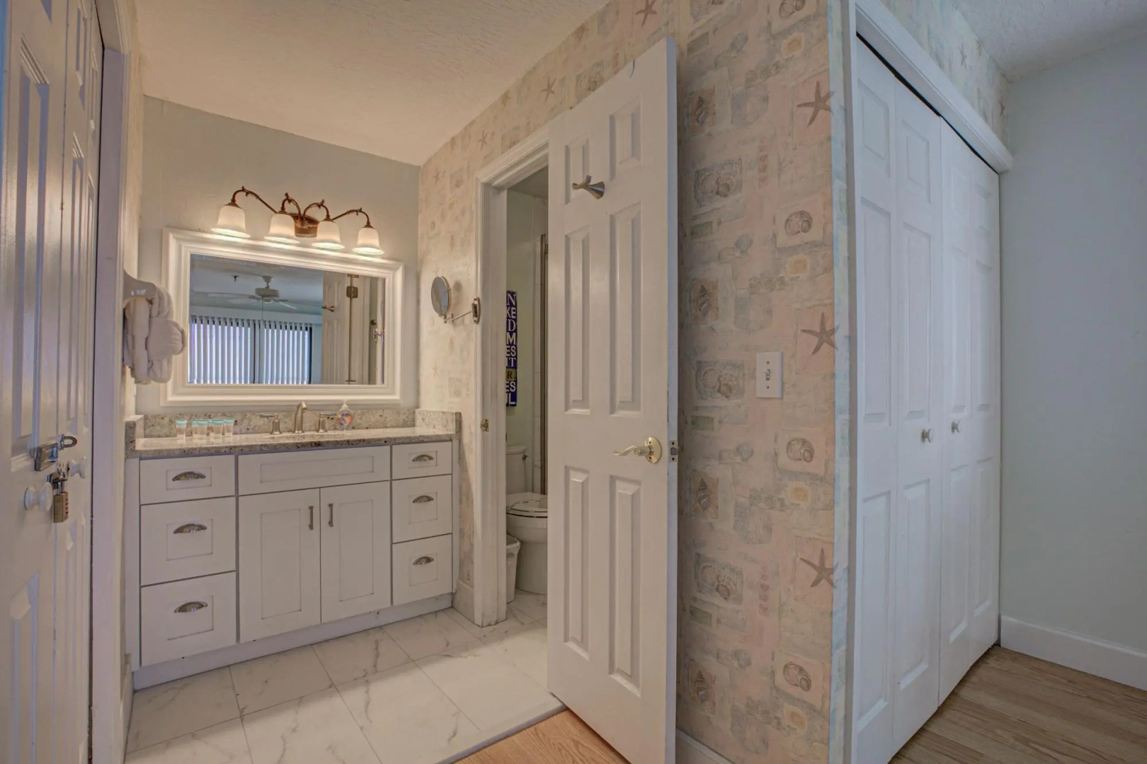 The Anna Maria Island Beach Sands 101