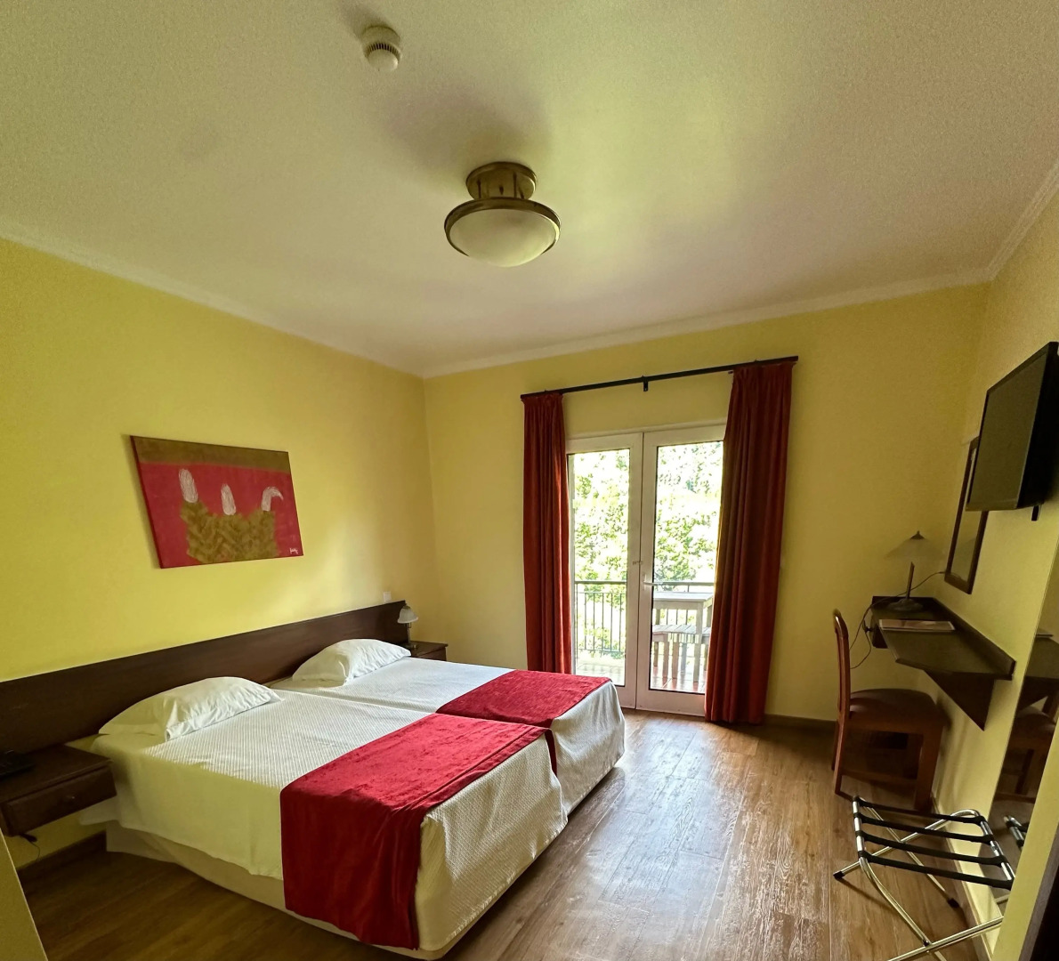 Valley View Hotel Encumeada