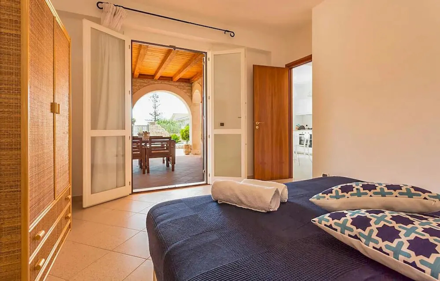 Stunning Home in Marina di Modica With 3 Bedrooms and Wifi
