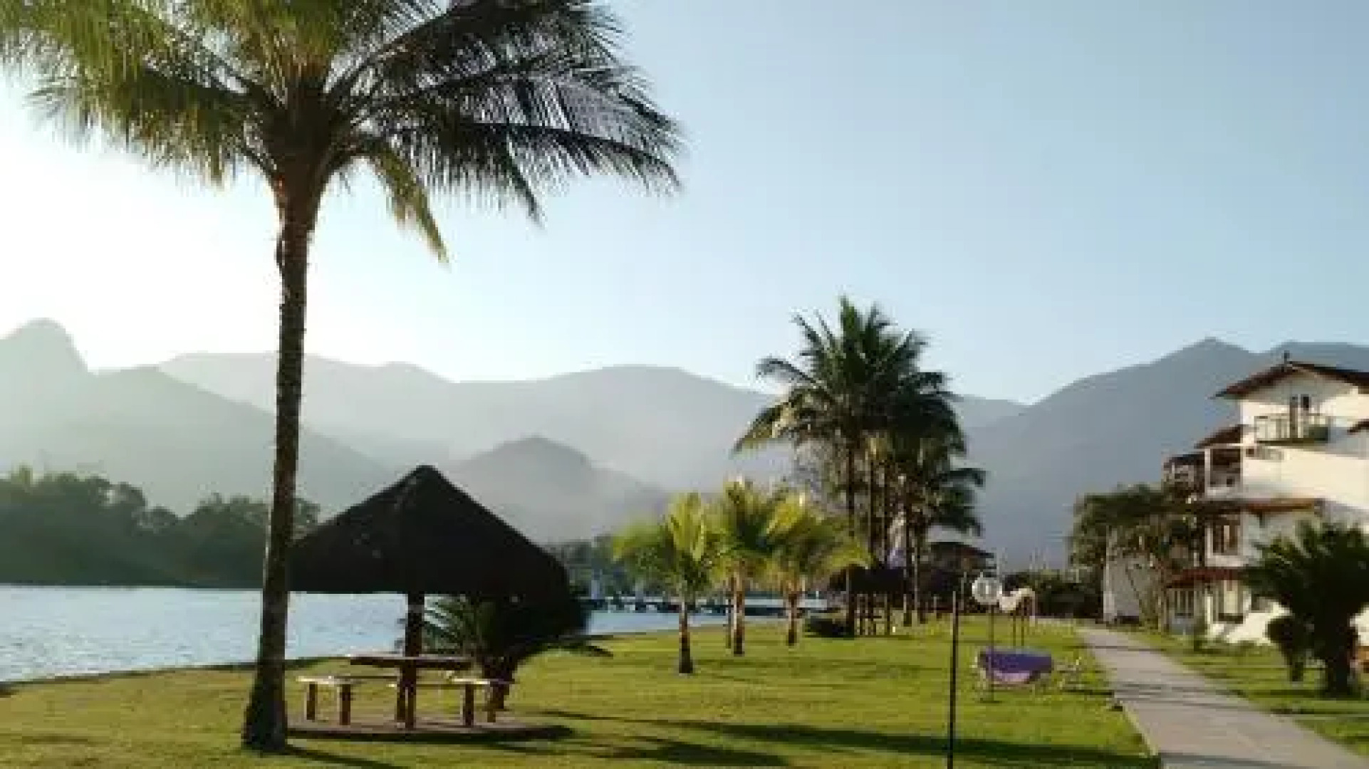 Apartamento em Condominio Fechado - Angra dos Reis - Piscina, Praia, Lazer