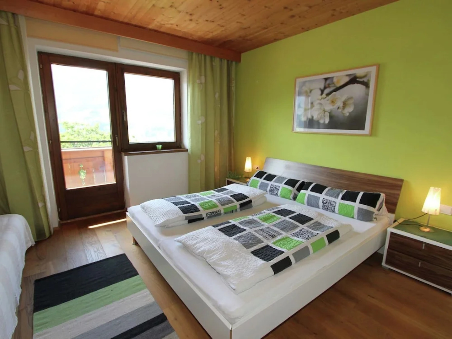 Exclusive Apartment in Hart im Zillertal With Mountain View