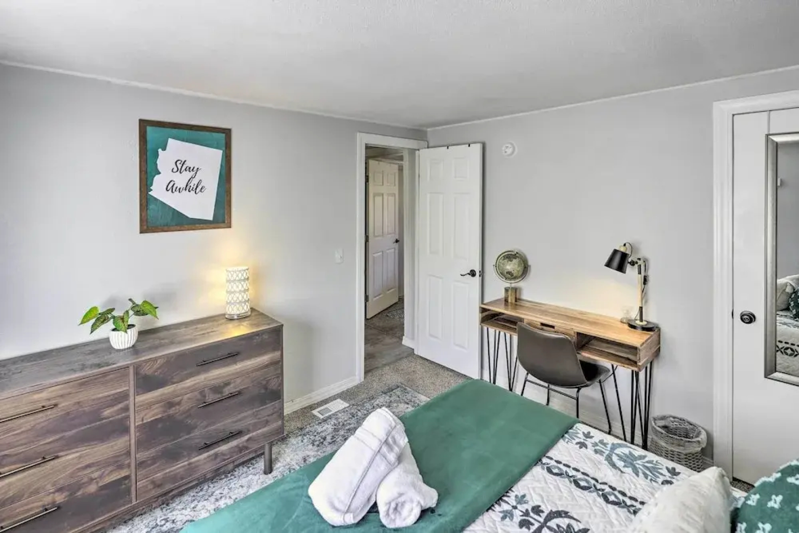 Updated Escape w/ Game Room 1 Block to River!