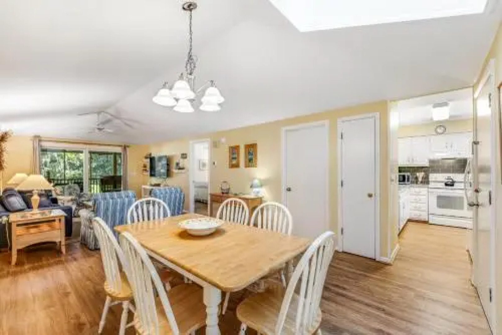 1157 Summerwind Cottage