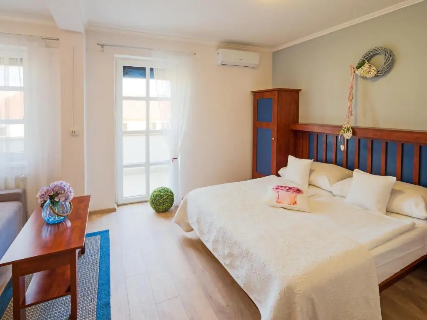 Отель Bonsai Mikulov