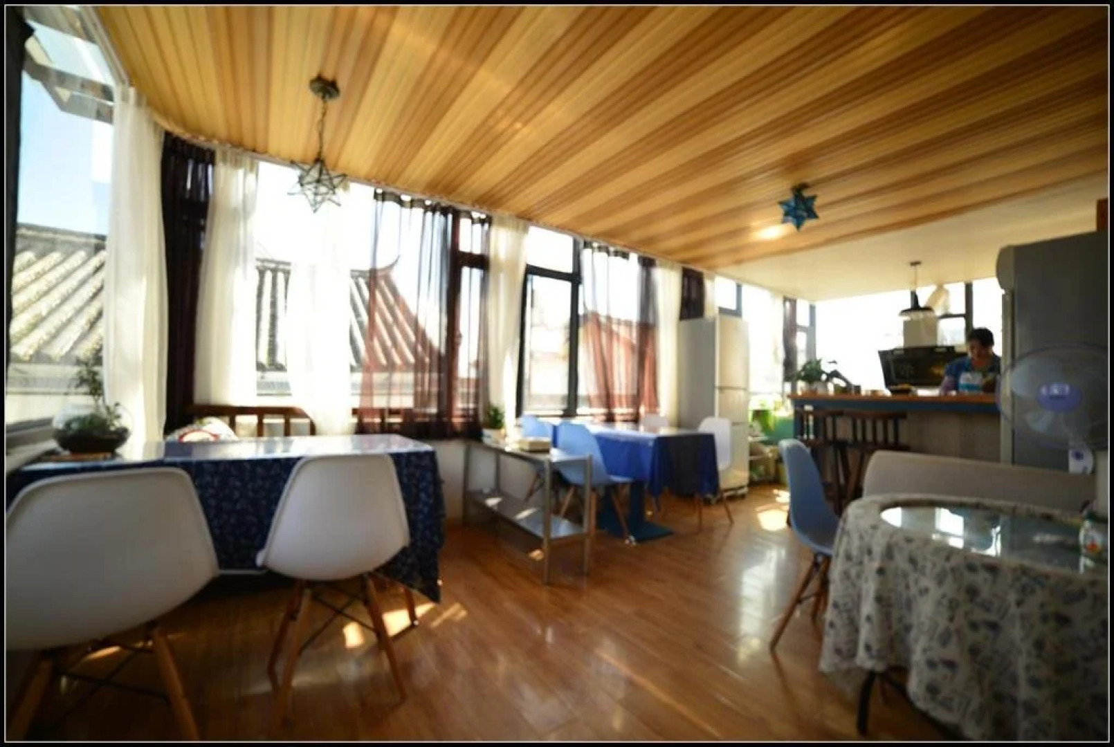 F.L.Y Pottery&Astronomy Hostel