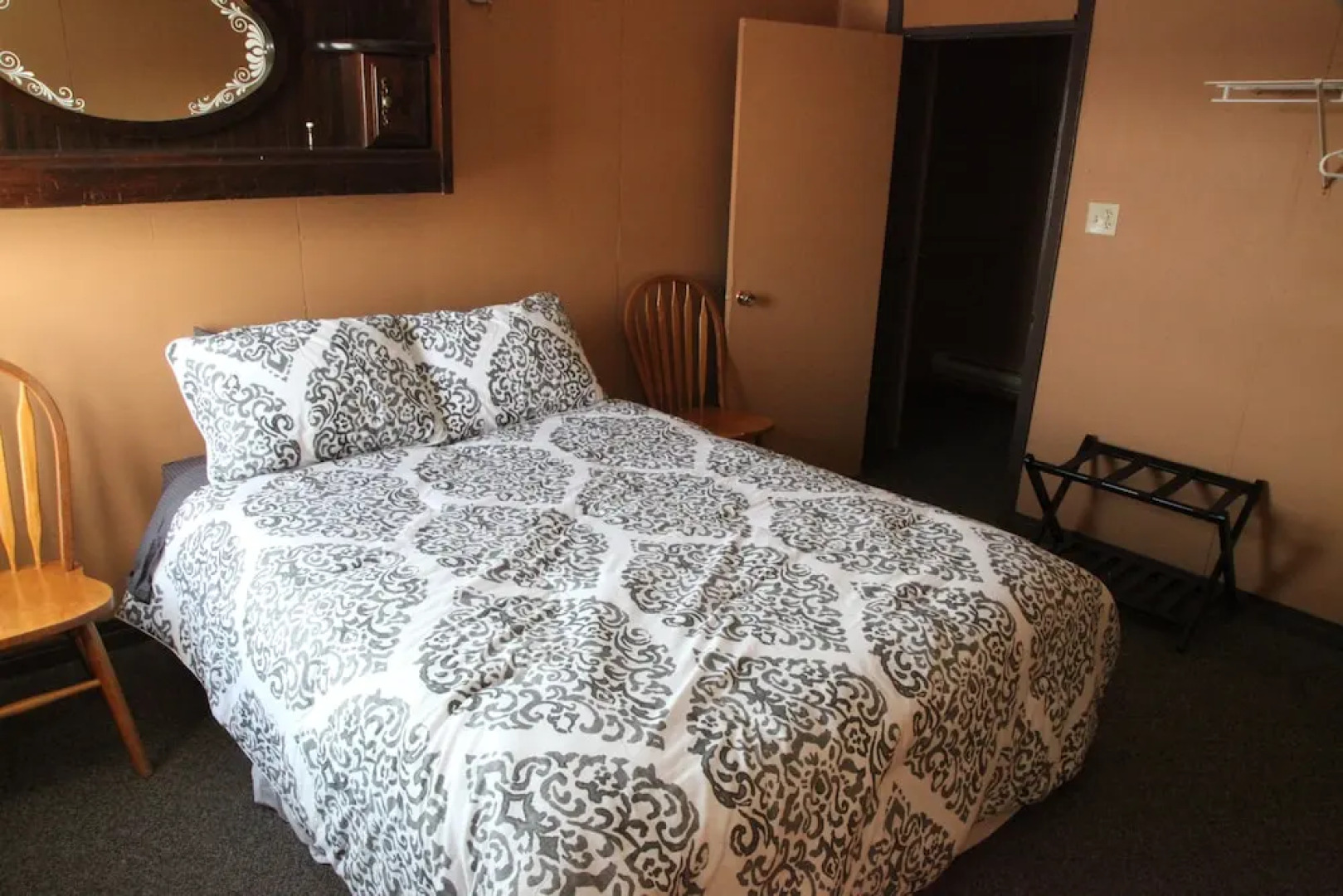 Legendary King Edward Hotel Ltd.