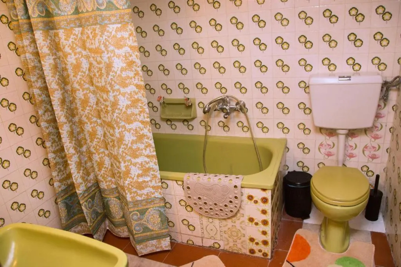 Comfortable House with Warm Hospitality