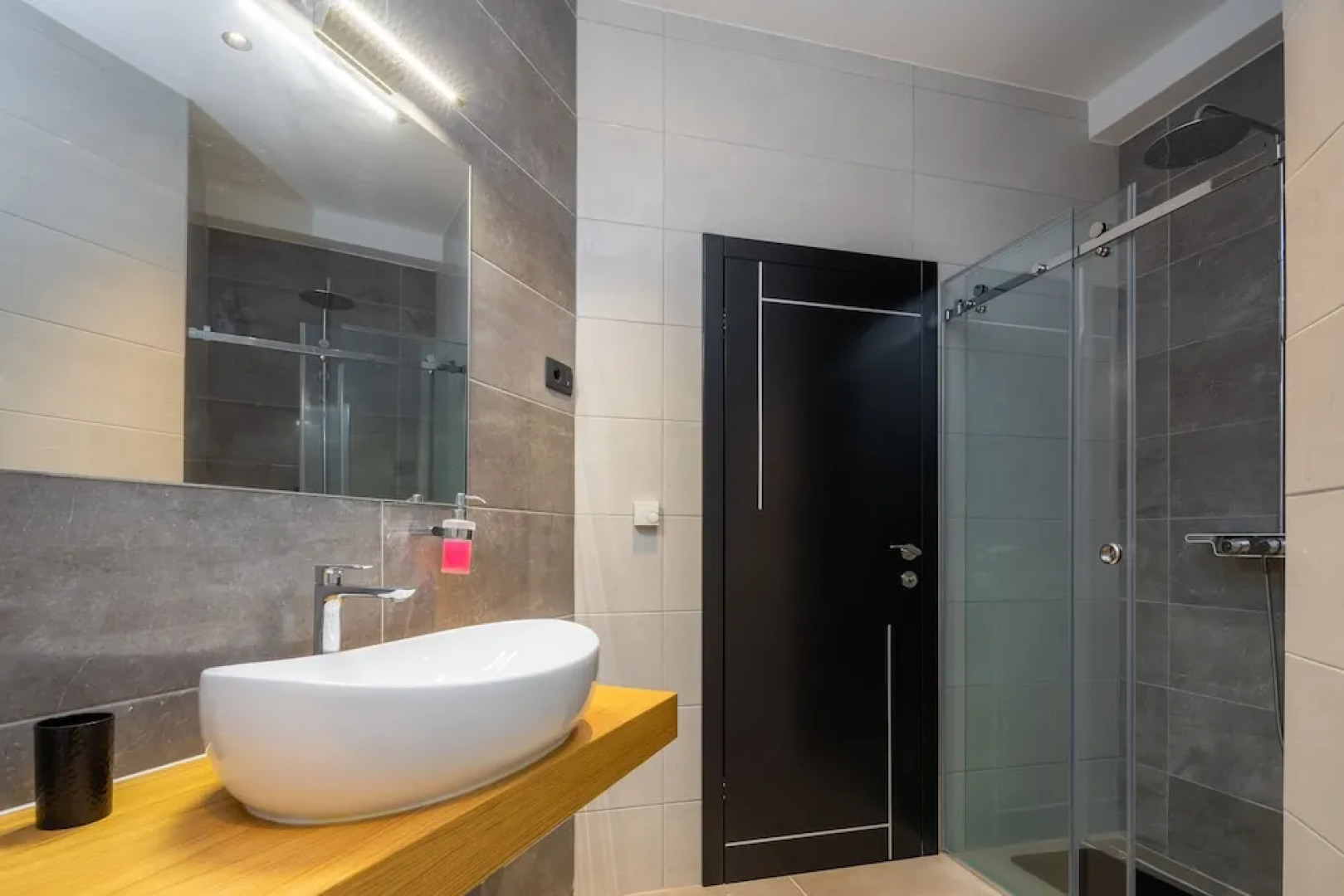 Beachfront Luxury Villa