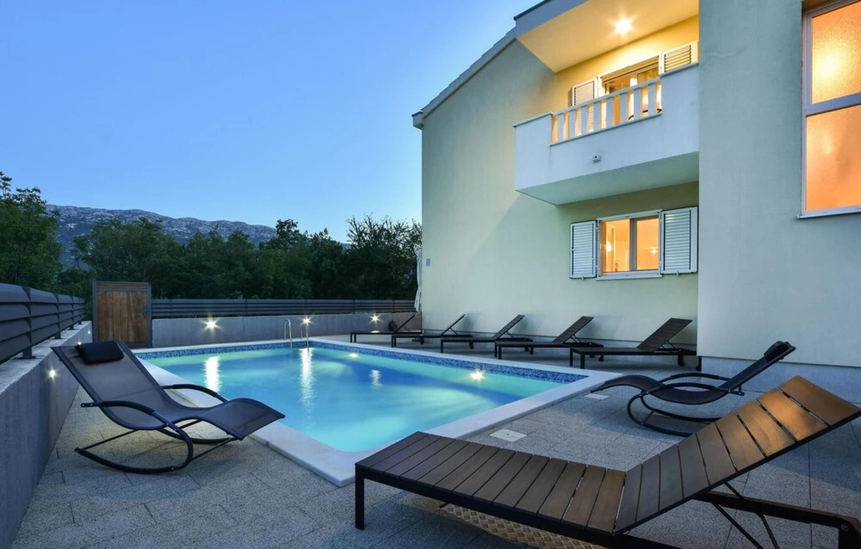 Awesome Home in Dugopolje With Wifi and 4 Bedrooms