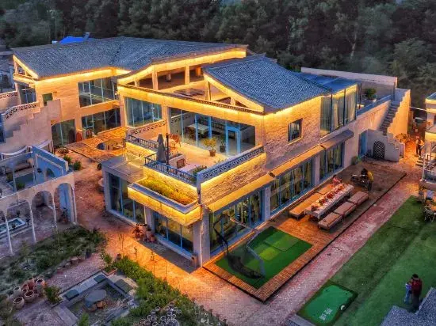 The long song and the house in tex dream