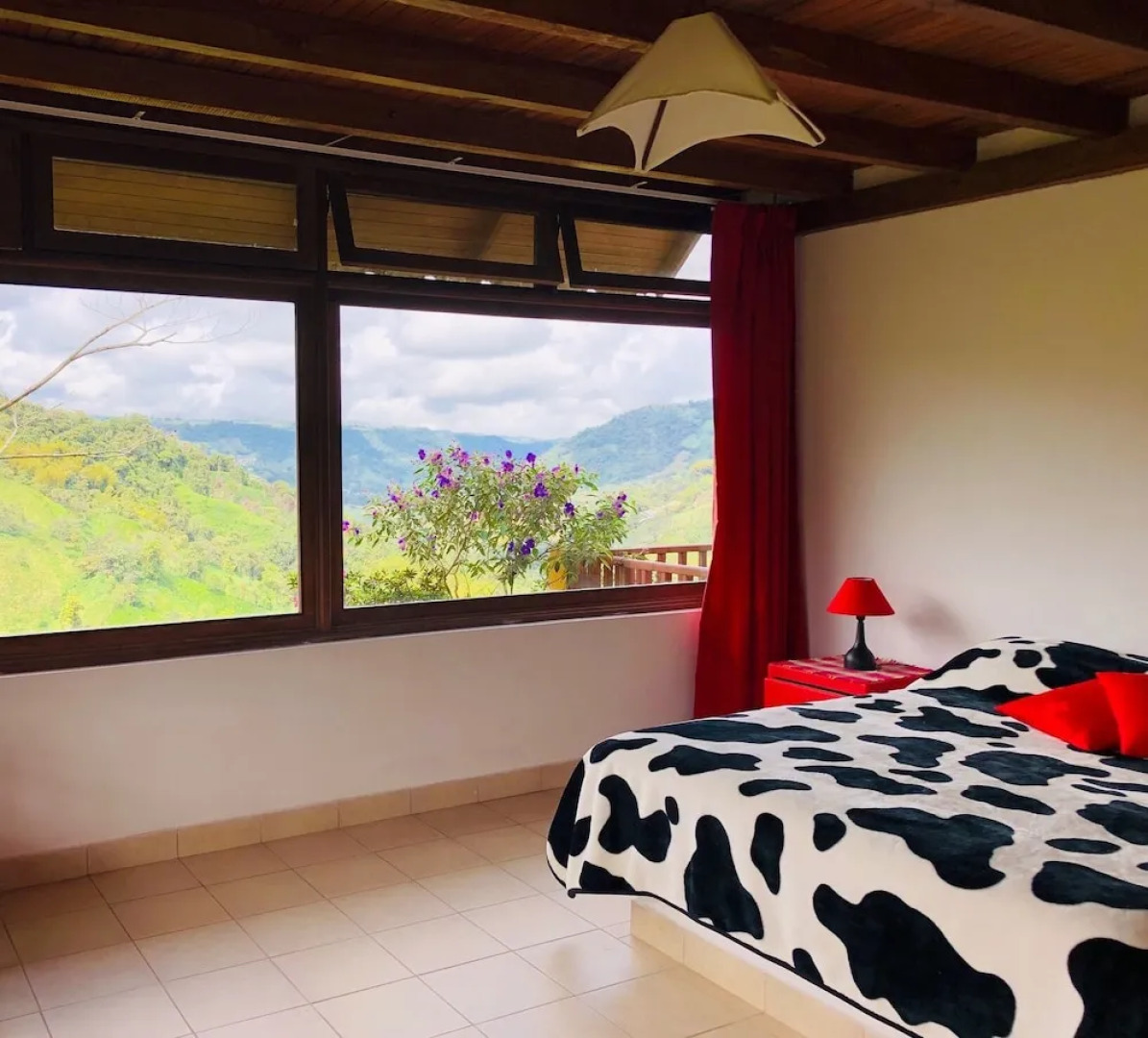 Ecollacta - Elegant Homes in Private Ecological Property