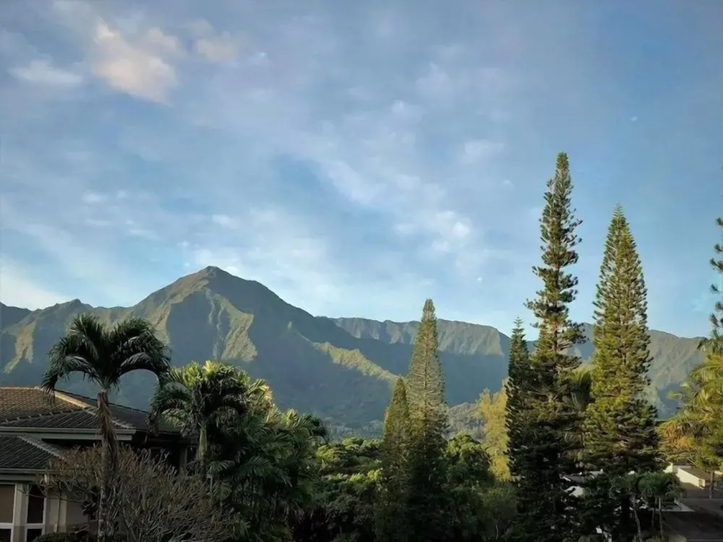 Villa of Kamalii by RedAwning