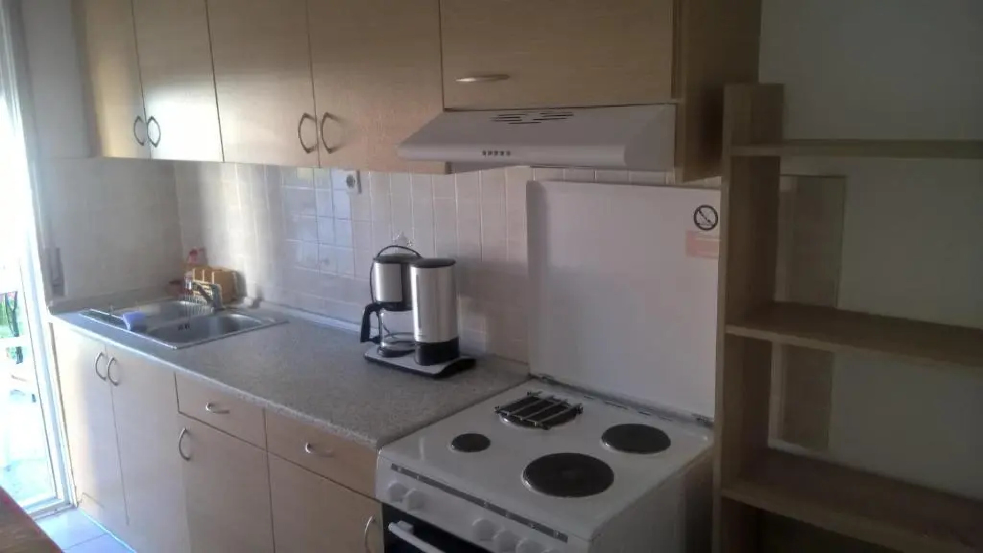 Gkoloi Studios & Apartments