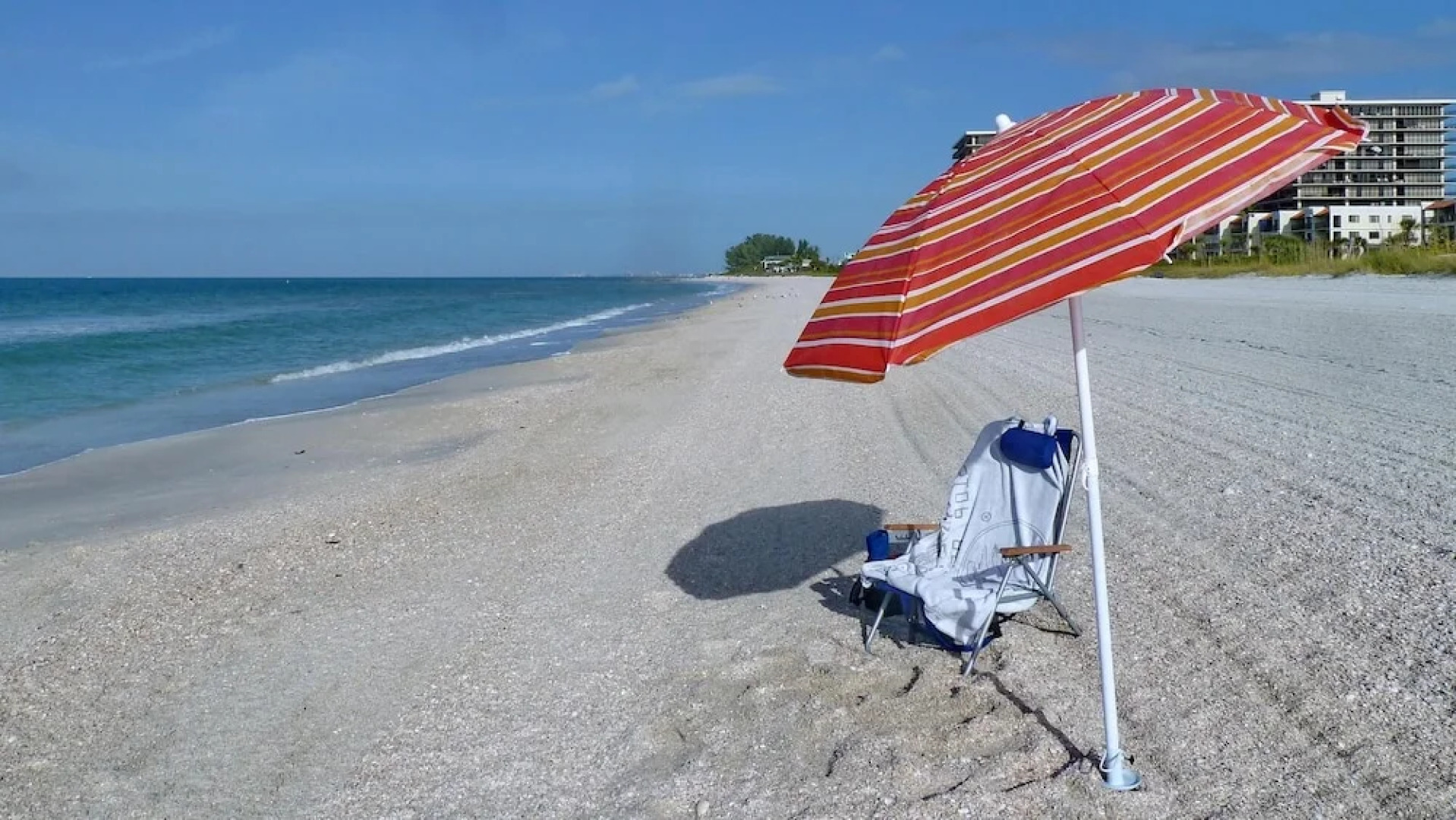 Land's End 10-205 Beach Front