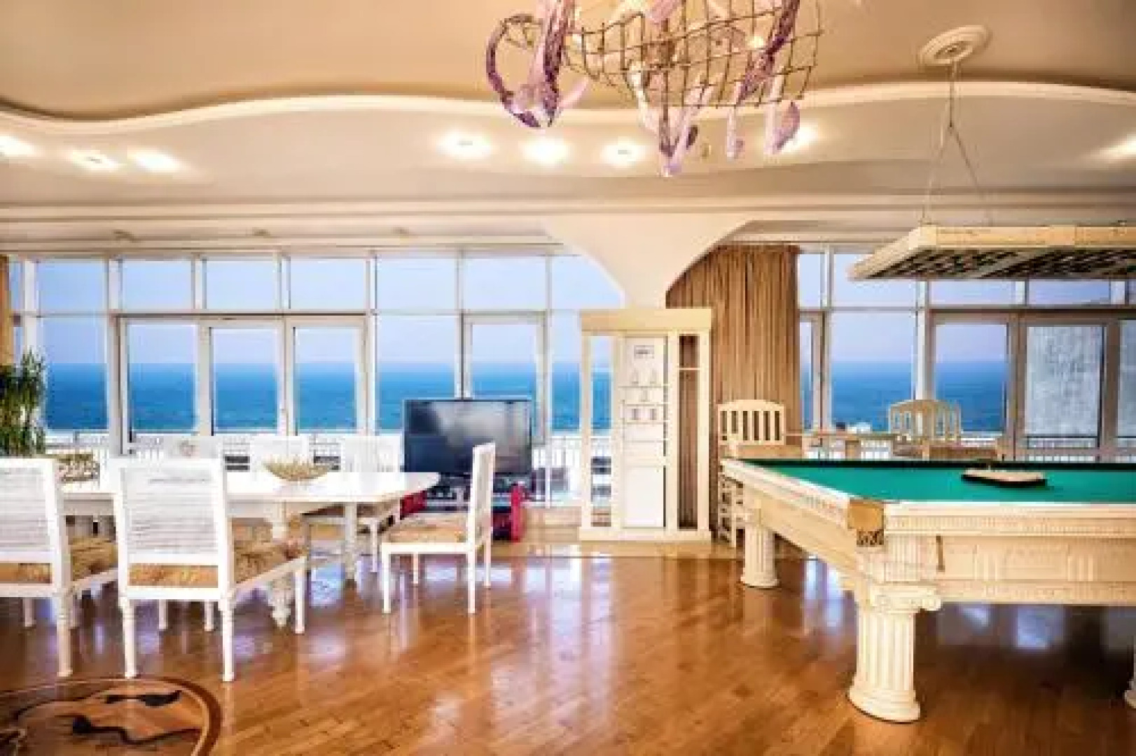 Arkadia Palace Luxury Apartments