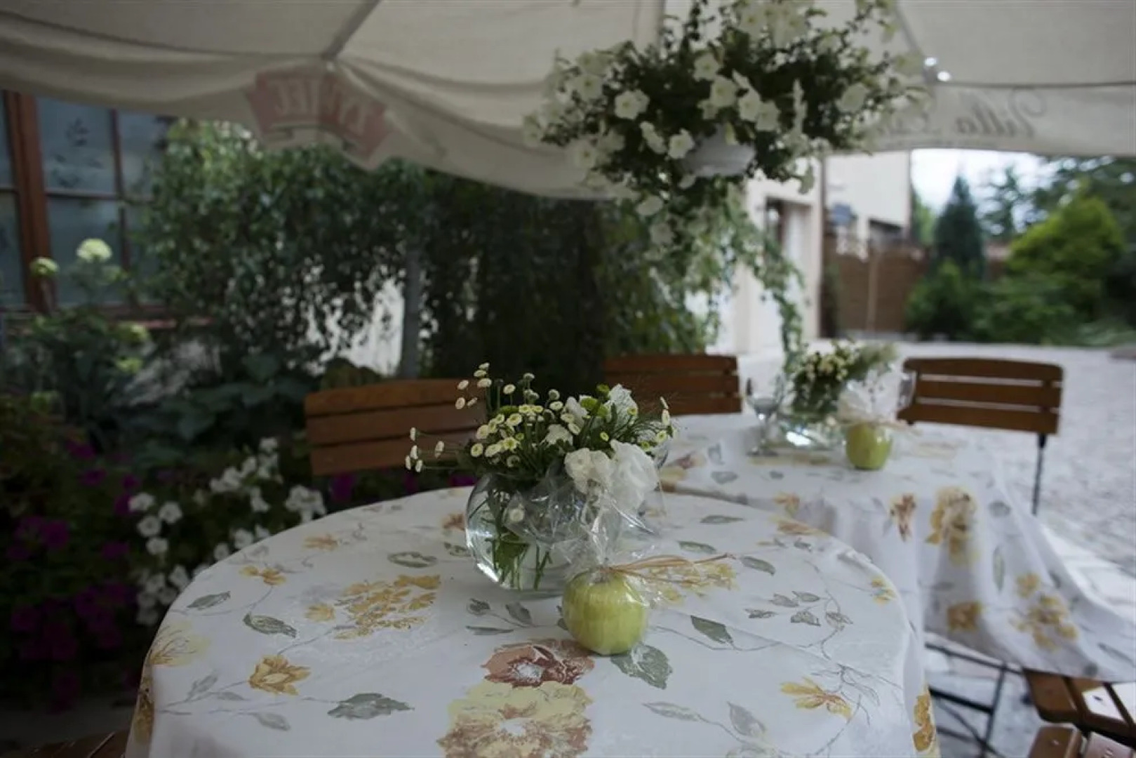 Villa Estera - Hotel & Restauracja