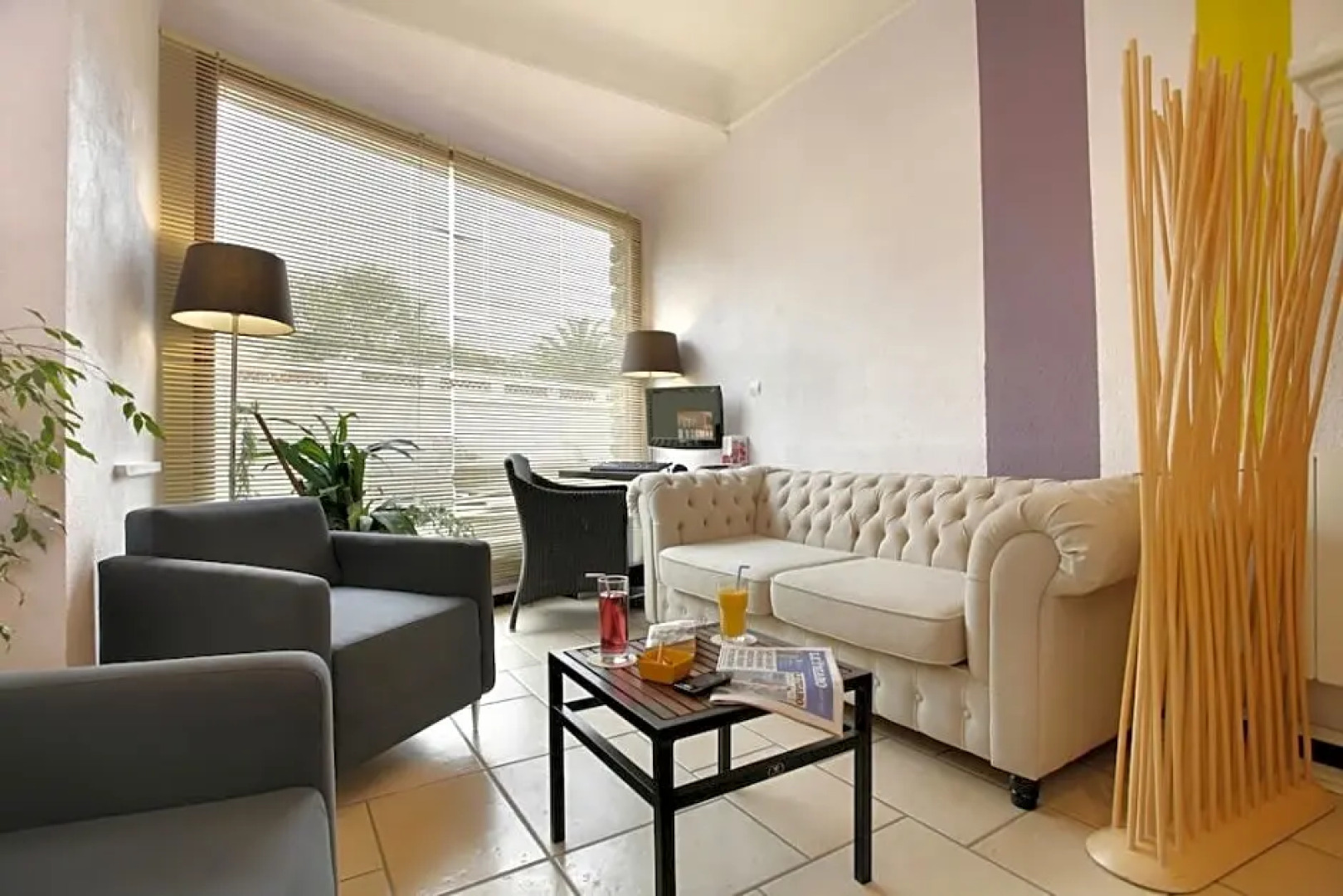 Inter-hotel Le Grillon Dor