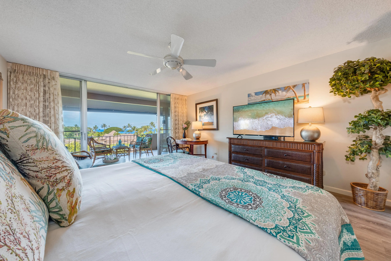 Eldorado K203 in Lahaina