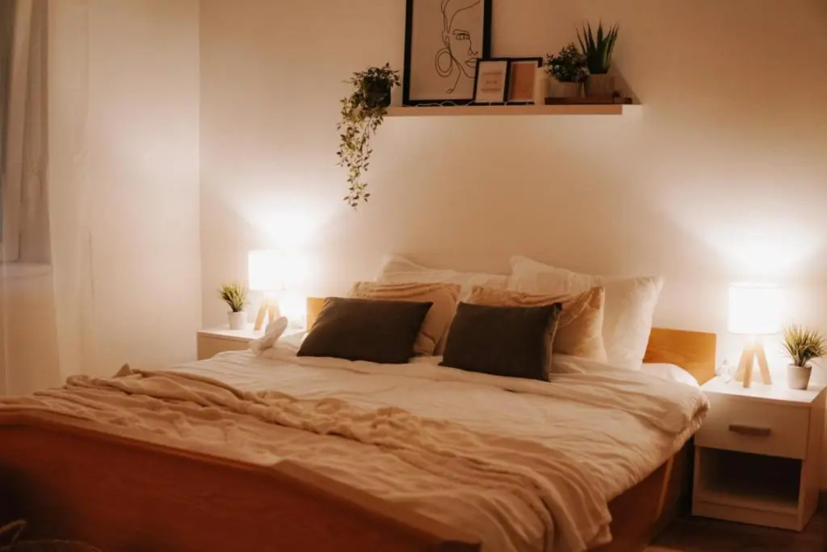 Cozy 2-Bedroom Boho-Themed Home