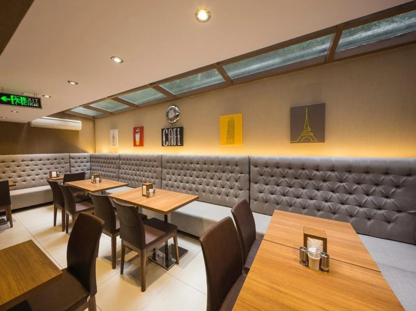 BGuest Hotel & Residence