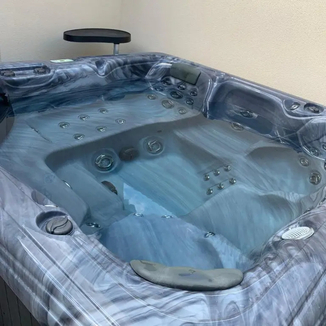 Sylina SPA Avec Jacuzzi Prive