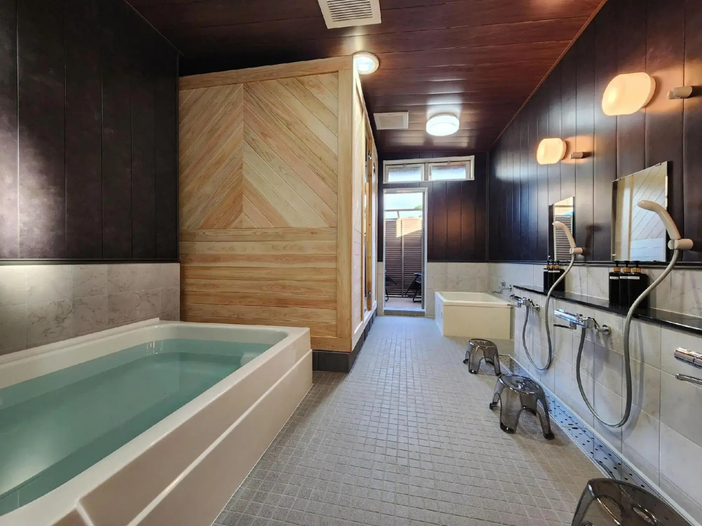 Business Hotel Ogura