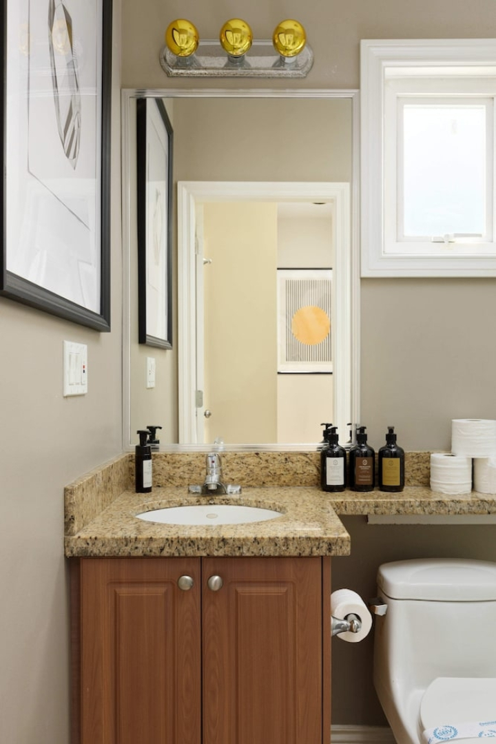 4665 Canadaway - Unit 4