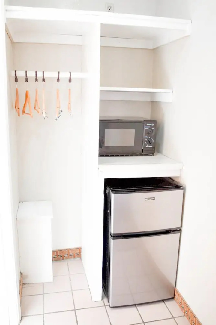 Knights Inn North Attleboro