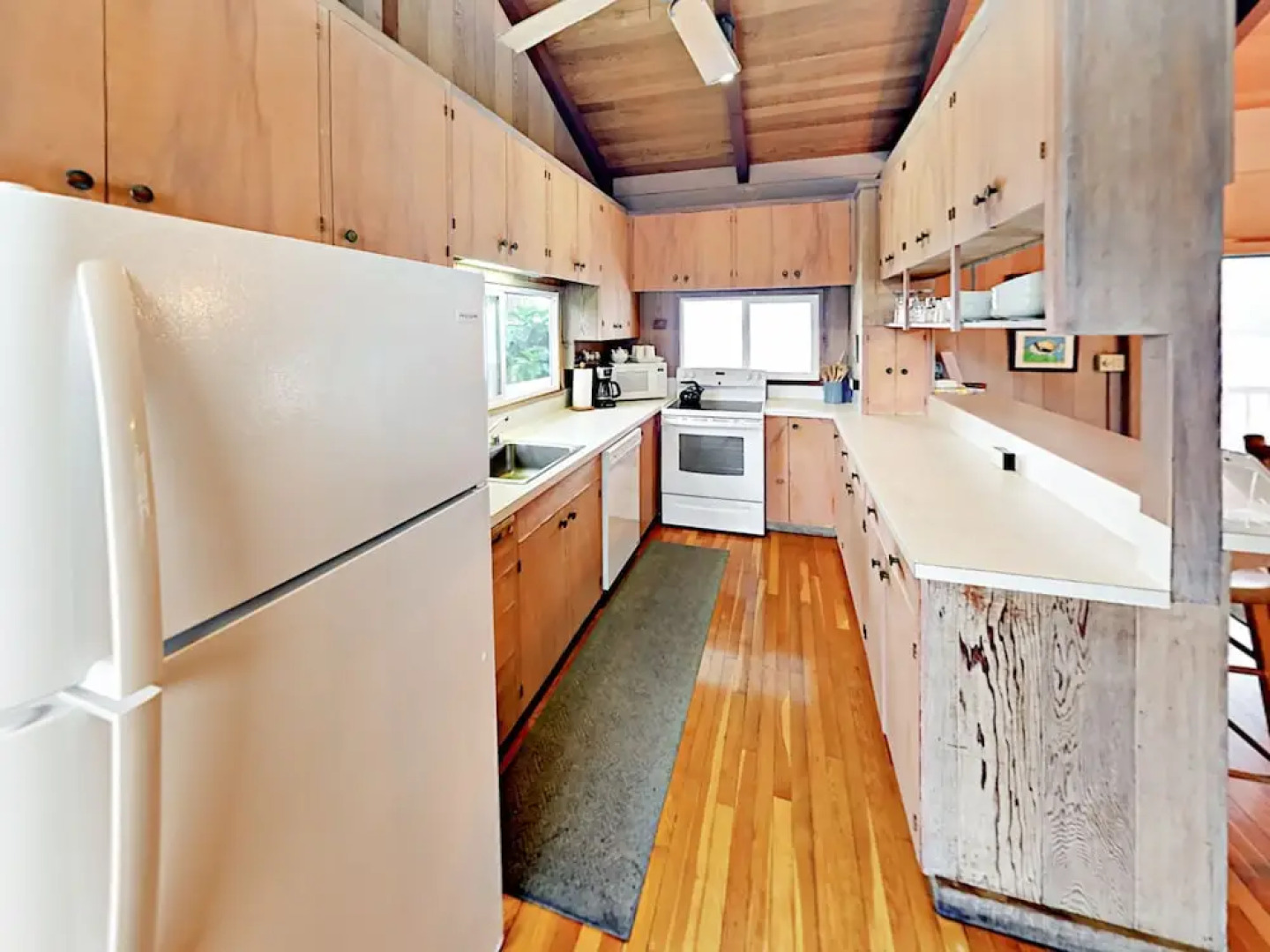 82-6017 Manini Beach Rd Home 3 Bedrooms 2 Bathrooms Home