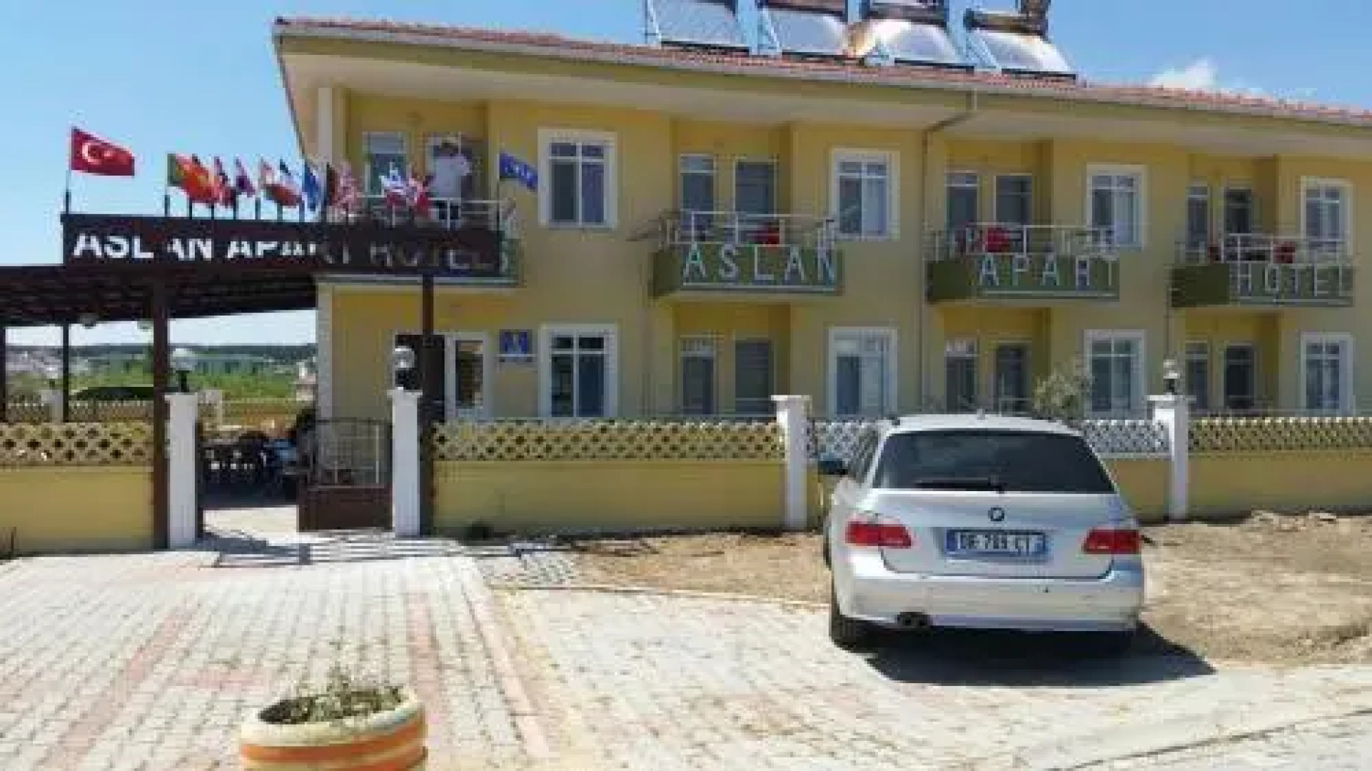 Saros Aslan Apart Hotel