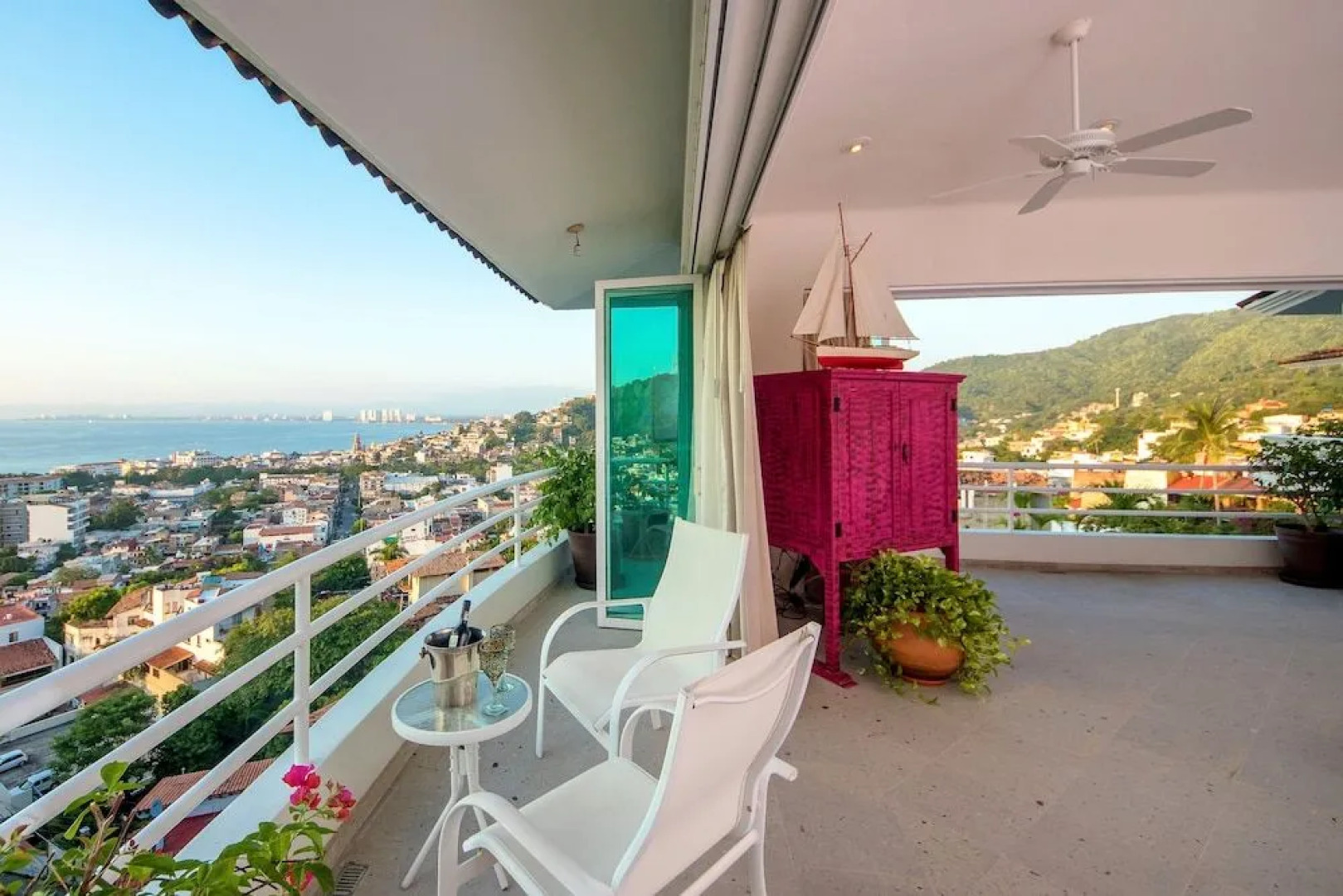 Casa Yvonneka, Private Luxury Villa