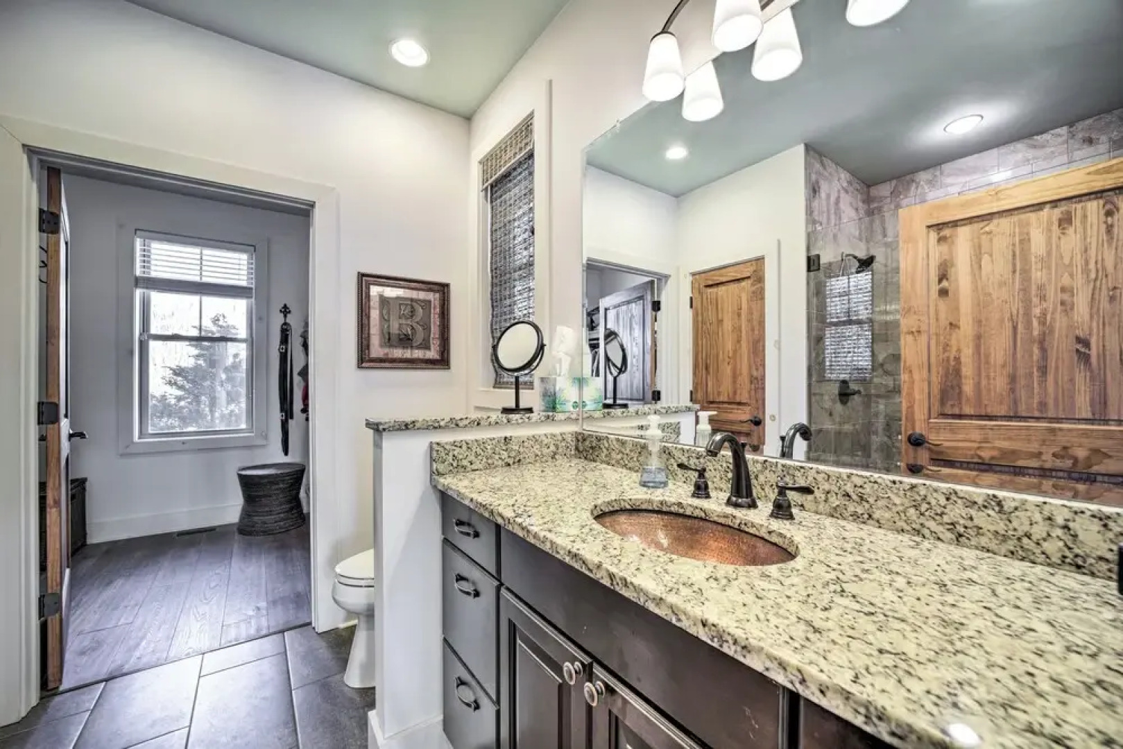 On 22 Acres: Cullowhee Craftsman Home w/ Mtn Views