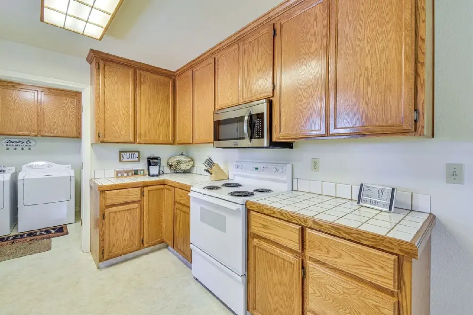 Yosemite Home Base: Community Perks + Lake Access!