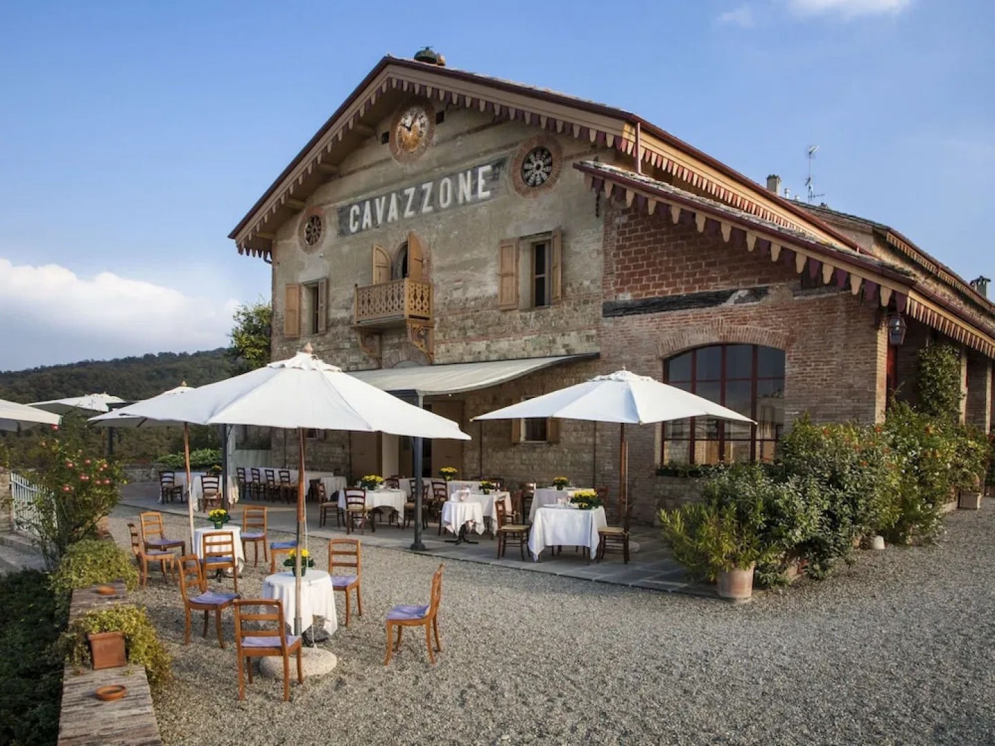 Apartment in a 19th Century Building, in the Hills With Stunning Views, Wifi