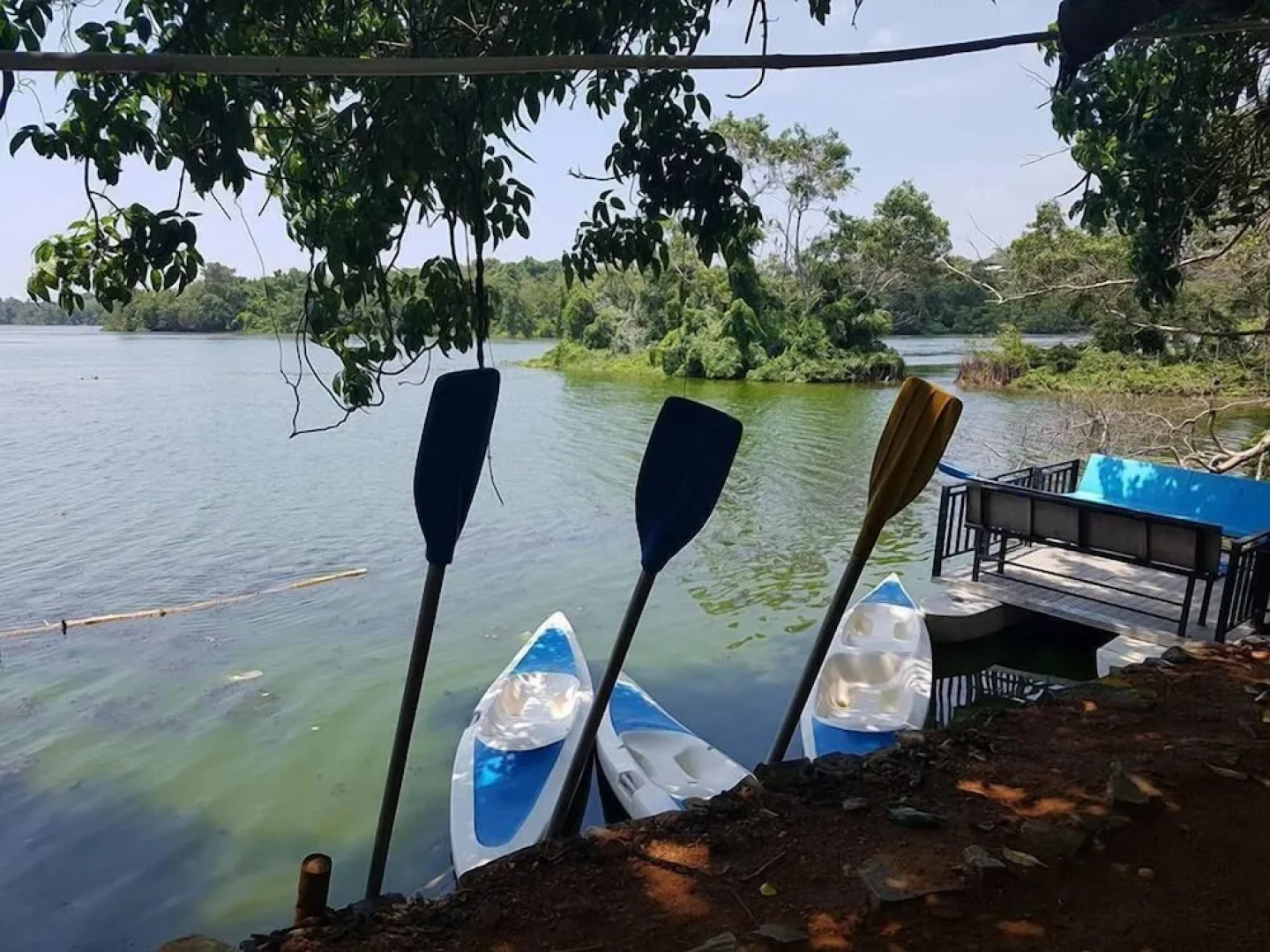 Sanu Lagoon Resort & Spa