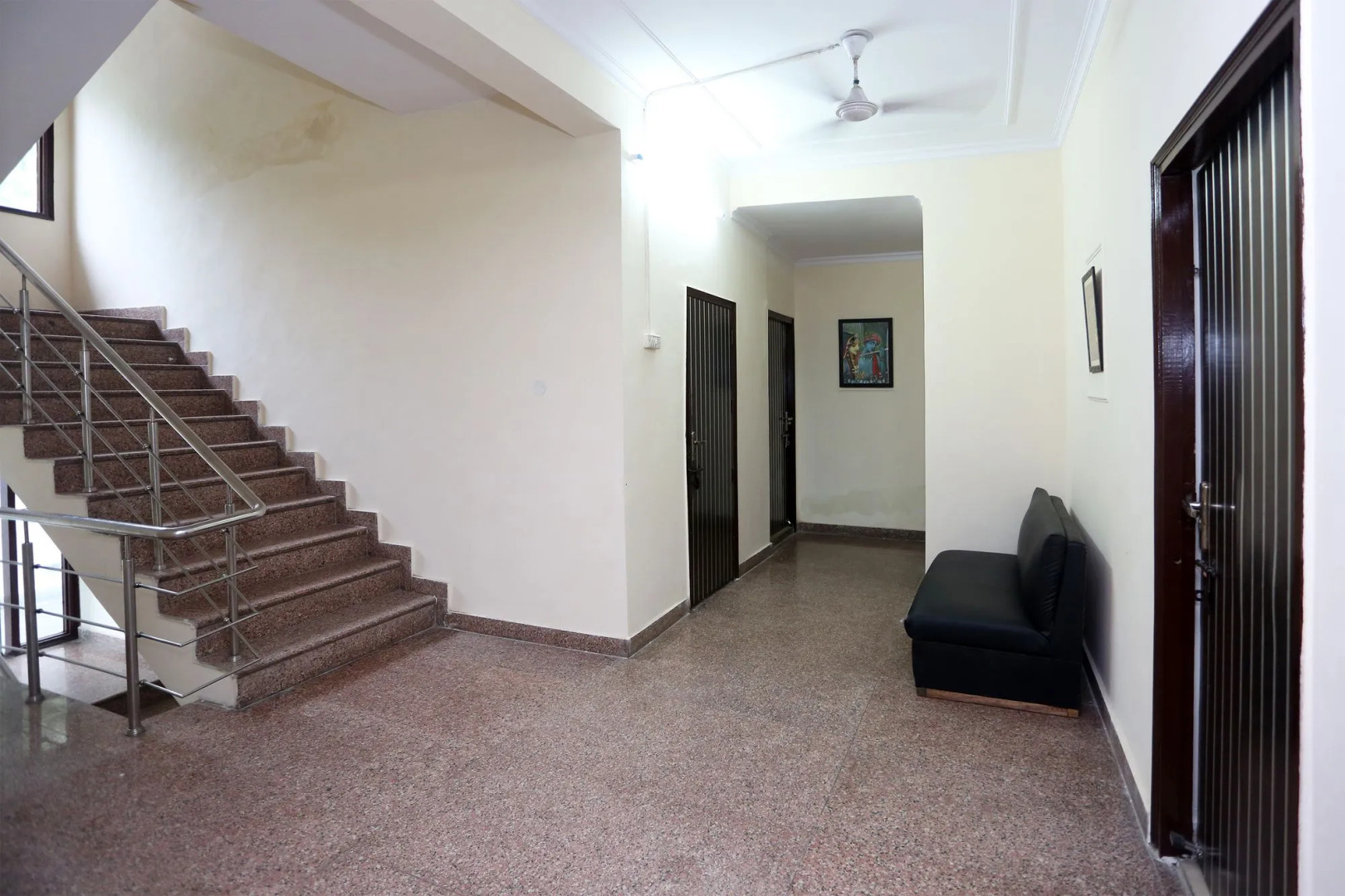 OYO 15929 Comfort Residency