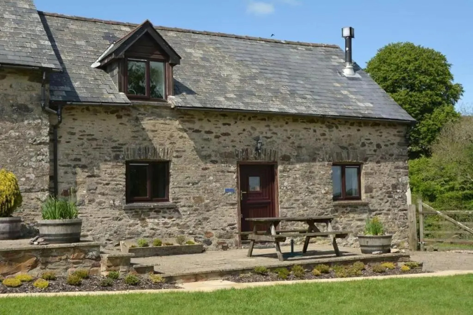 West Hollowcombe Farm Cottages - Full Si