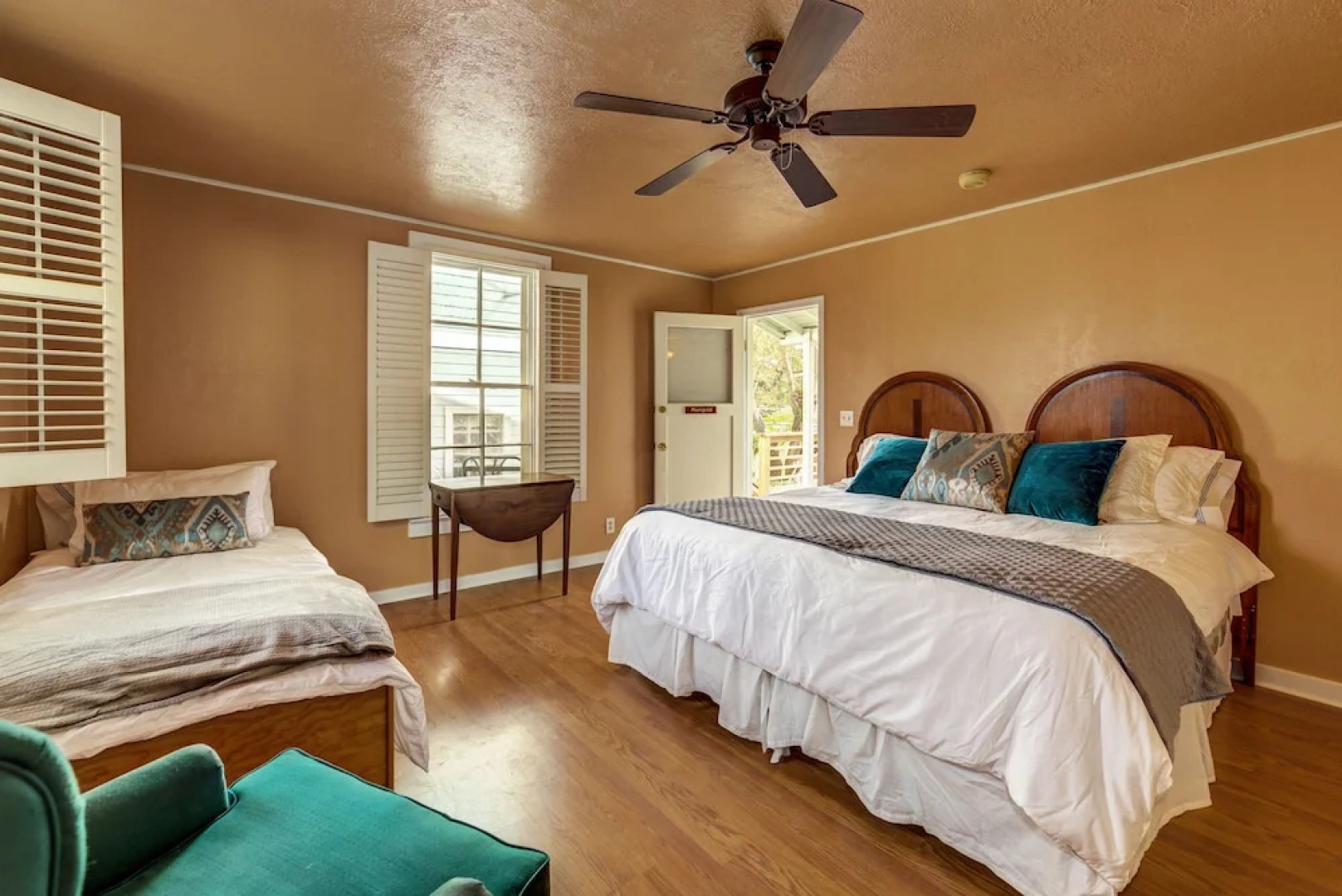 Carlisle Garden Suites