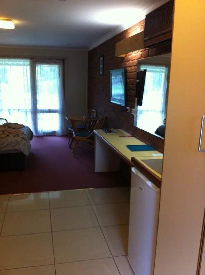 Tooleybuc Club Motor Inn