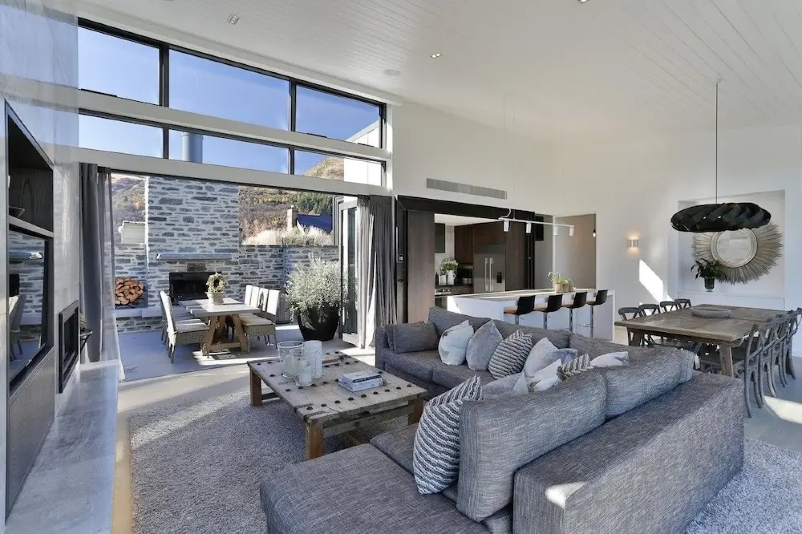Luxury Arrowtown Opulence